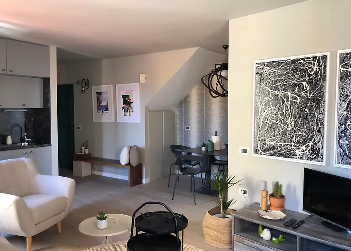 Casa Alexa Ρόβινι