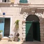 Casa Alexa 罗维尼